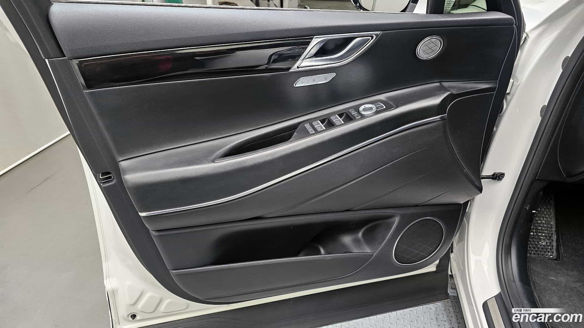 GV80 Genesis 2022.9-INNER-034