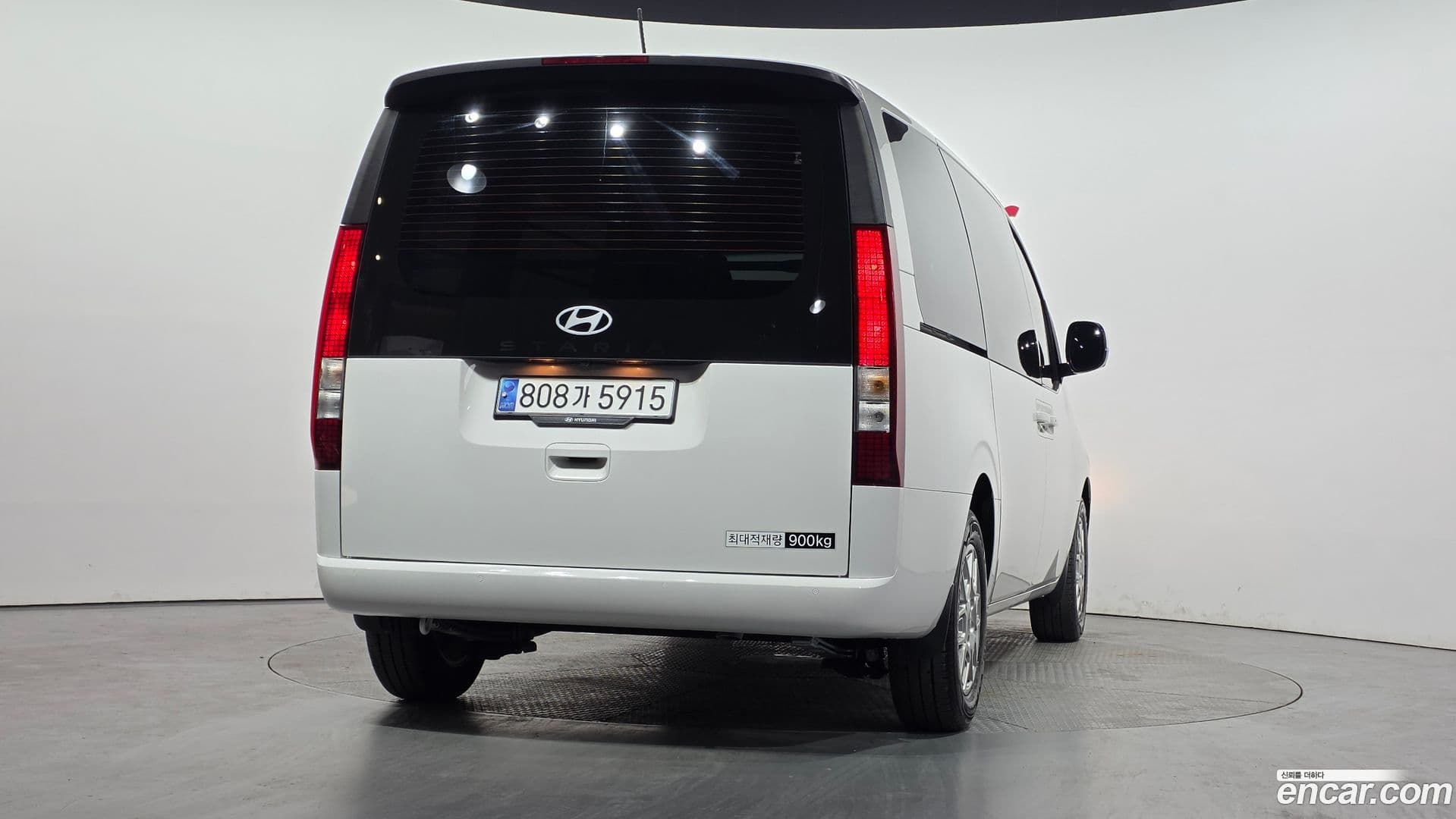 Main__Slider__Photo:Staria Hyundai 2024.5-3