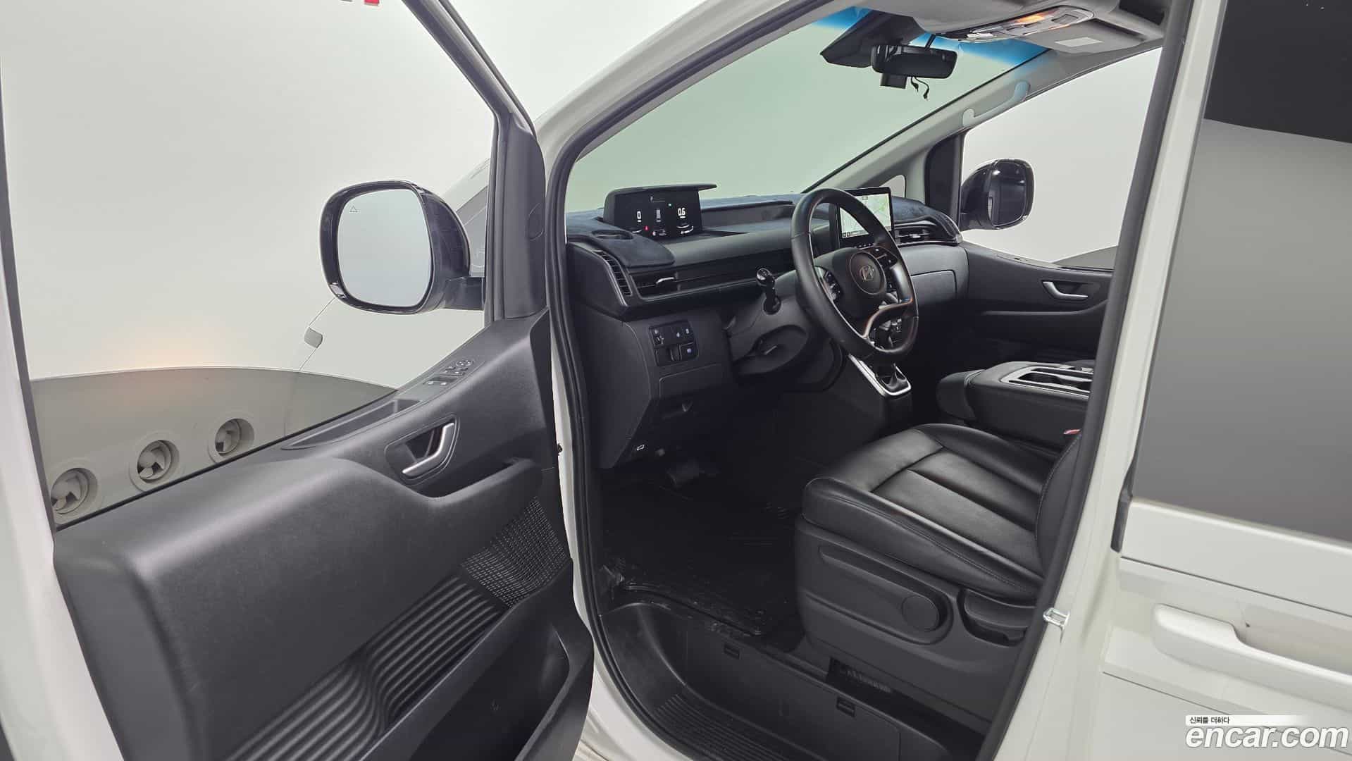 Staria Hyundai 2024.5-INNER-010