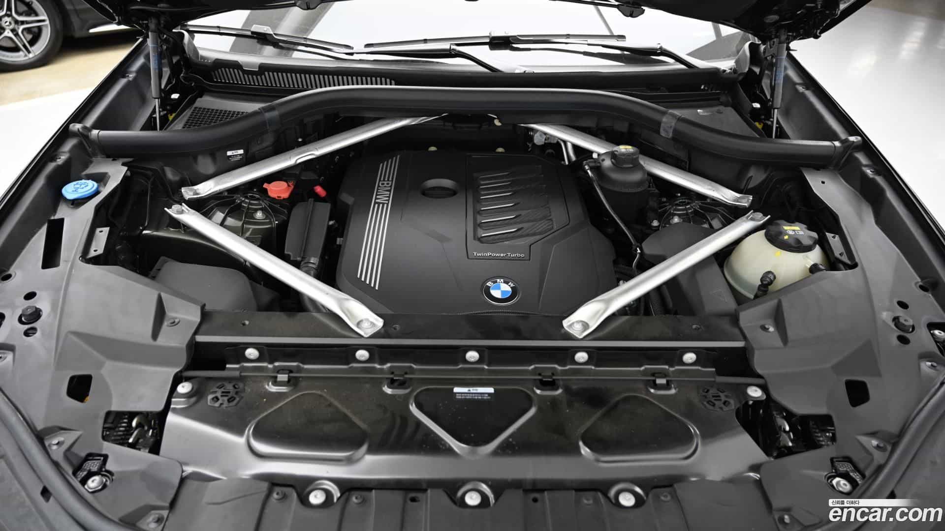 X6 BMW 2022.10-OUTER-006