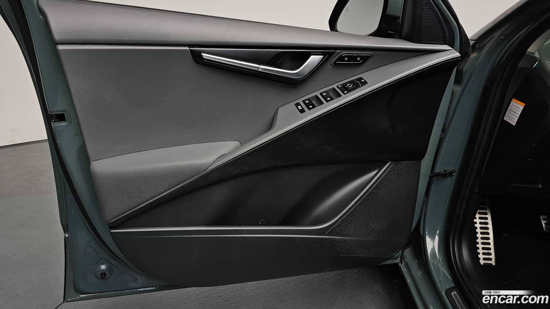 Niro Kia 2022.5-INNER-034