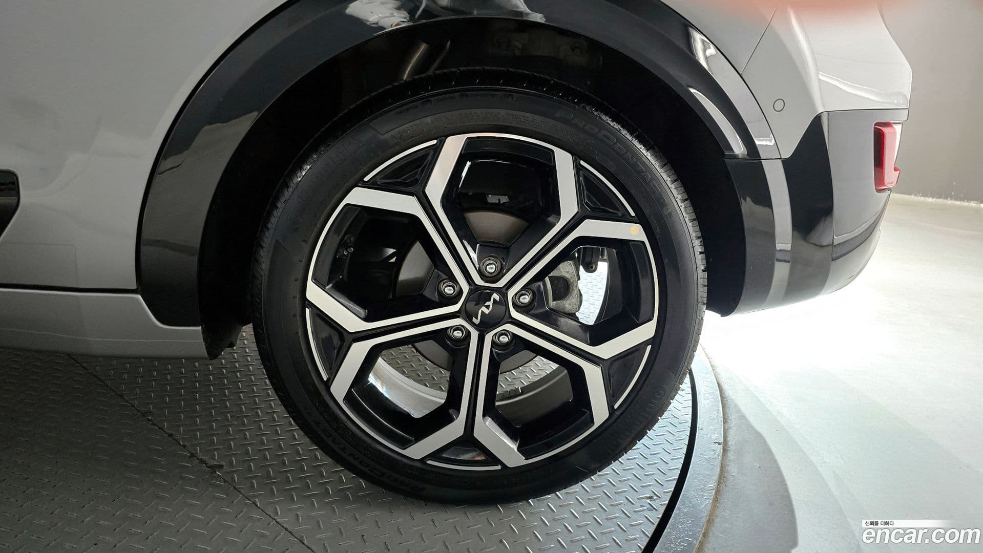 Main__Slider__Photo:Niro Kia 2022.11-20