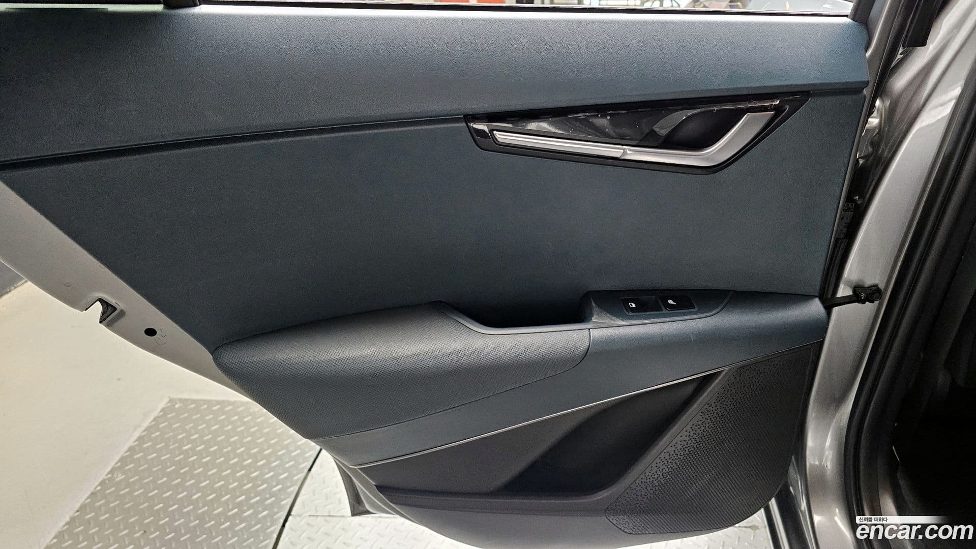 Main__Slider__Photo:Niro Kia 2022.11-24