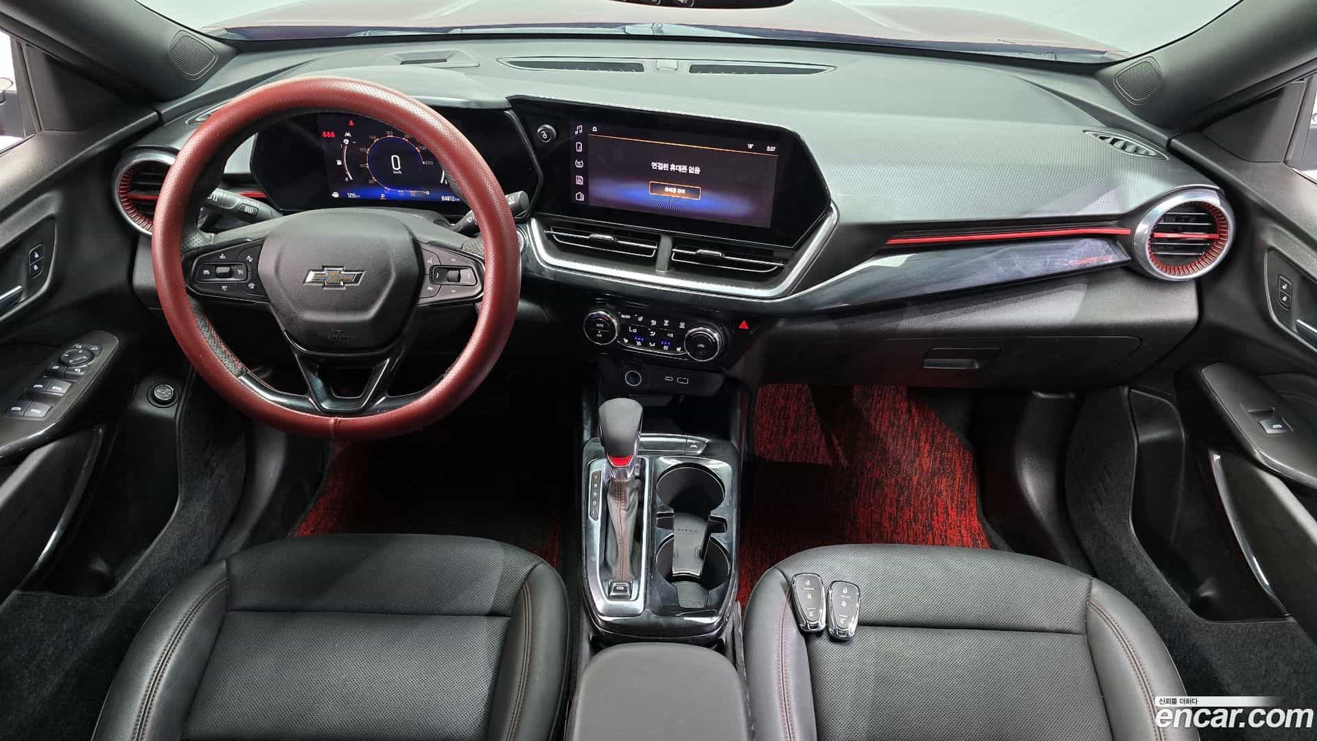 Trax Chevrolet 2023.4-INNER-007