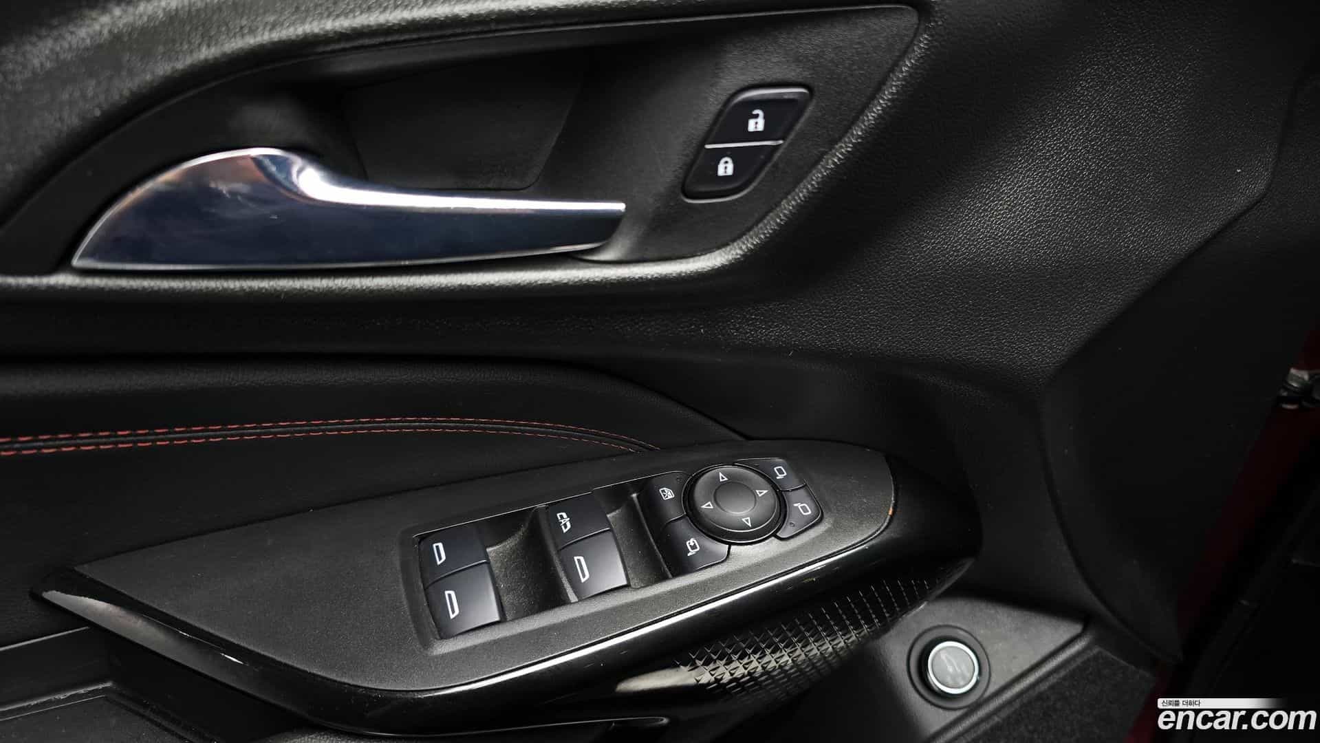 Trax Chevrolet 2023.4-OPTION-021