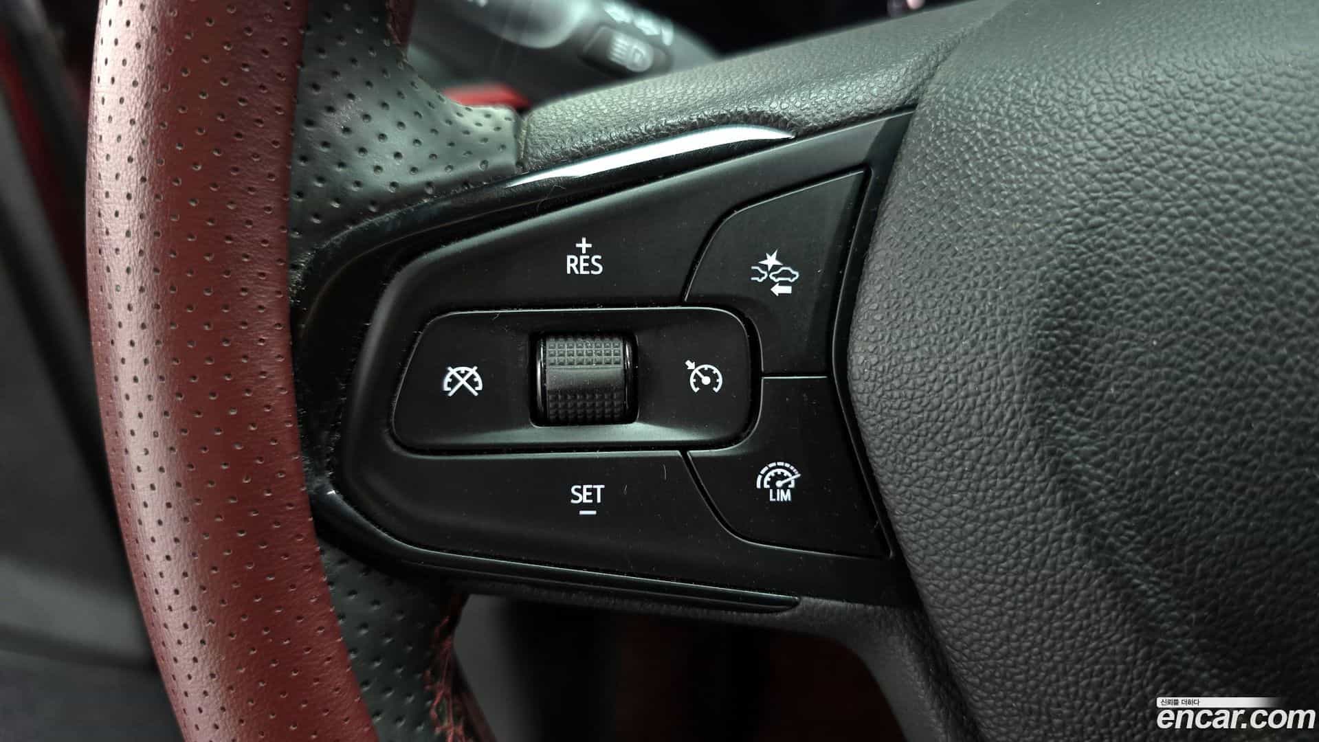 Trax Chevrolet 2023.4-OPTION-022