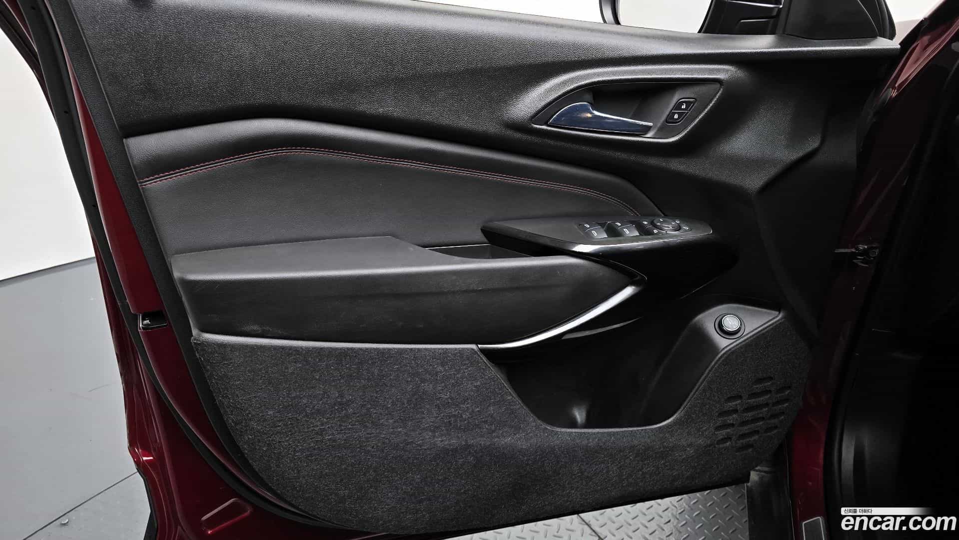 Trax Chevrolet 2023.4-INNER-034