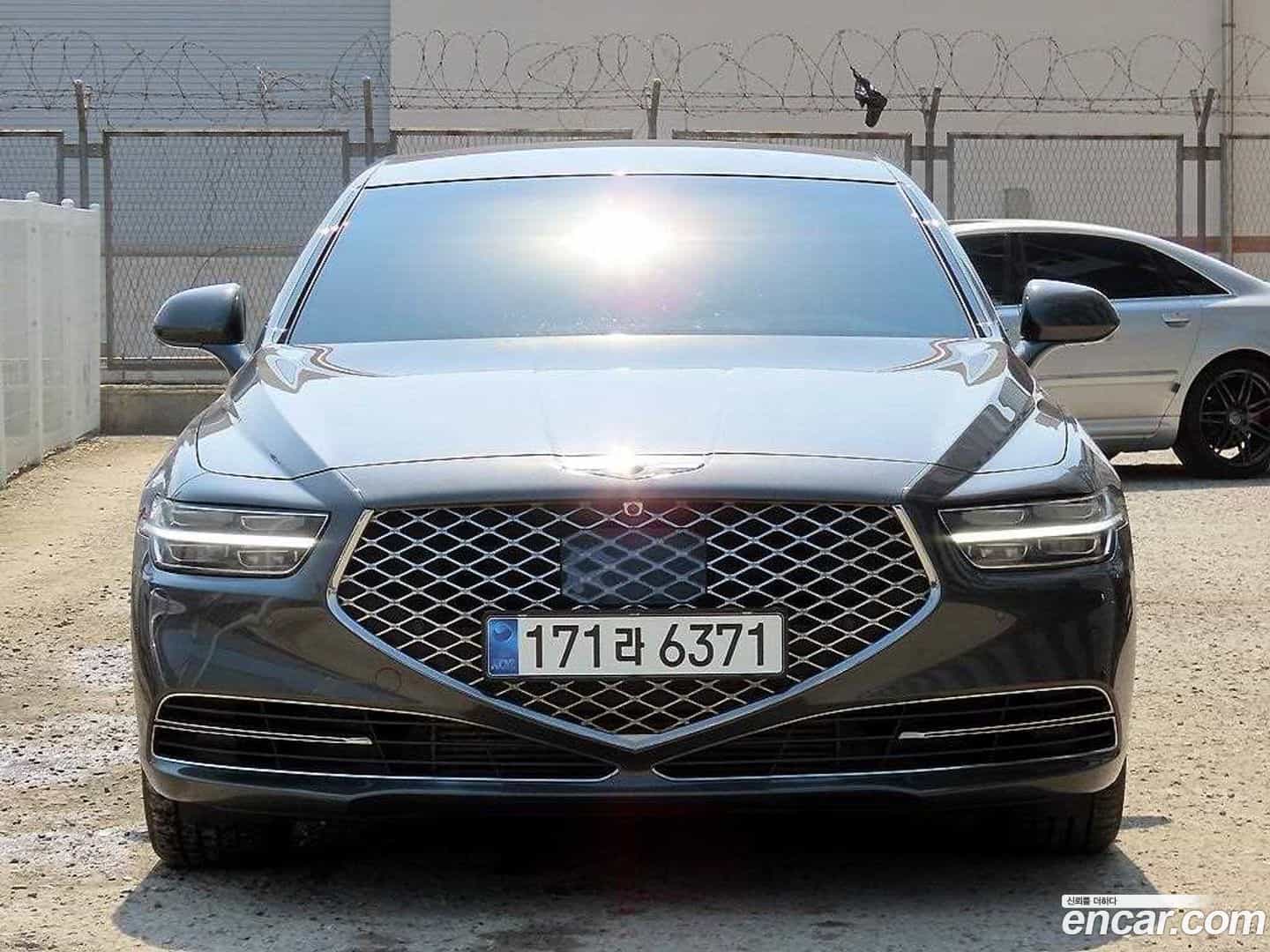 G90 Genesis 2019.8-OUTER-001