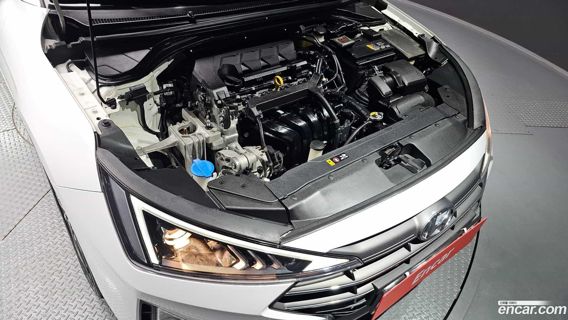 AVANTE Hyundai 2019.11-OUTER-006