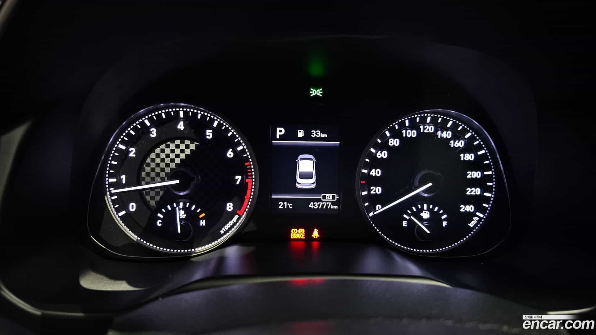 AVANTE Hyundai 2019.11-INNER-008