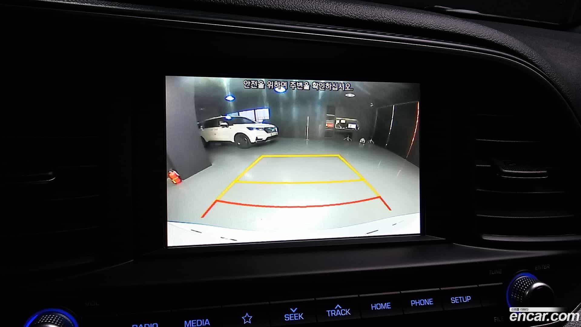 AVANTE Hyundai 2019.11-OPTION-019
