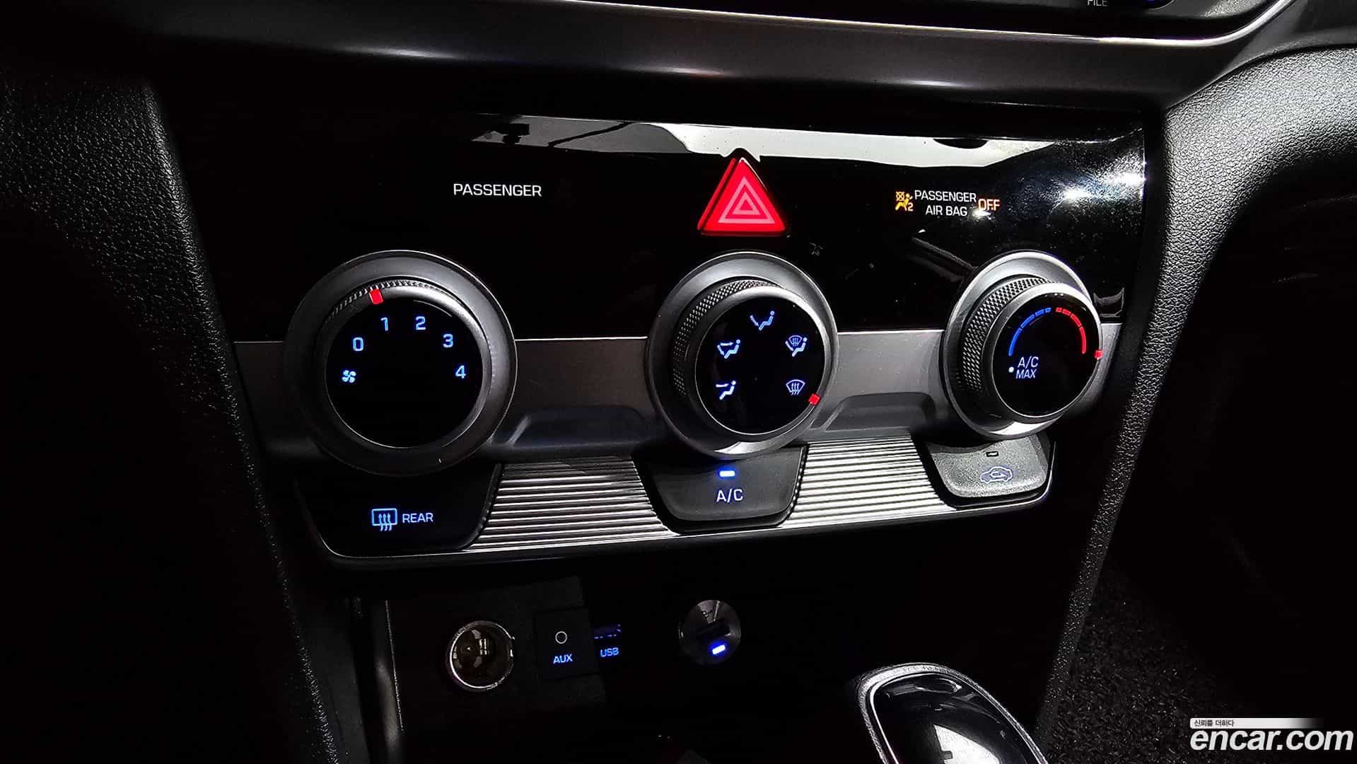AVANTE Hyundai 2019.11-OPTION-020