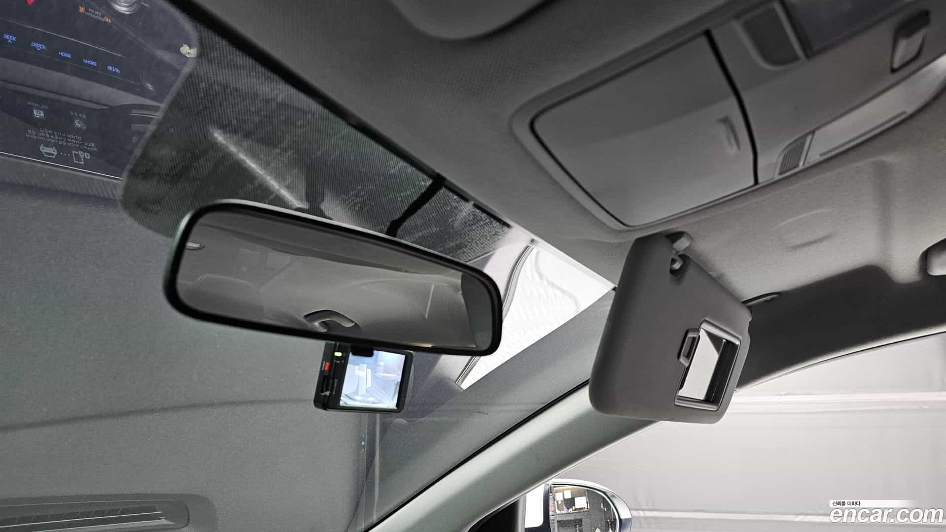 AVANTE Hyundai 2019.11-OPTION-023