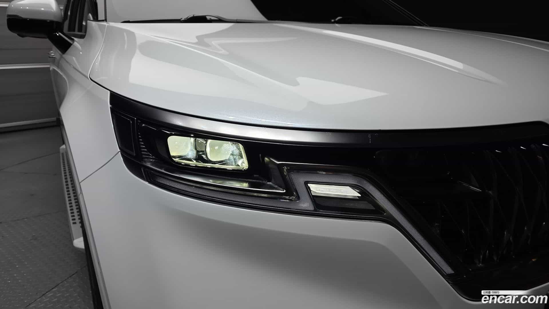 Canival Kia 2023.2-OUTER-032