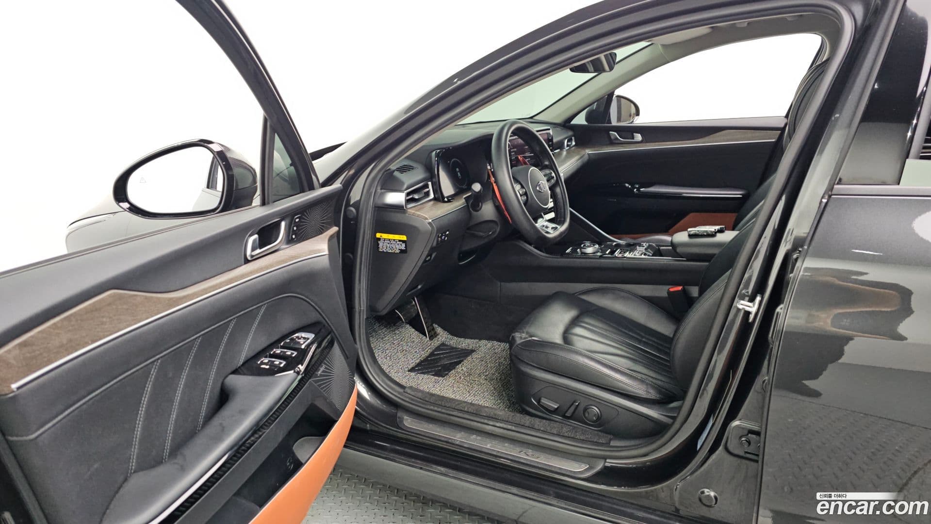 Main__Slider__Photo:K5 Kia 2020.2-9
