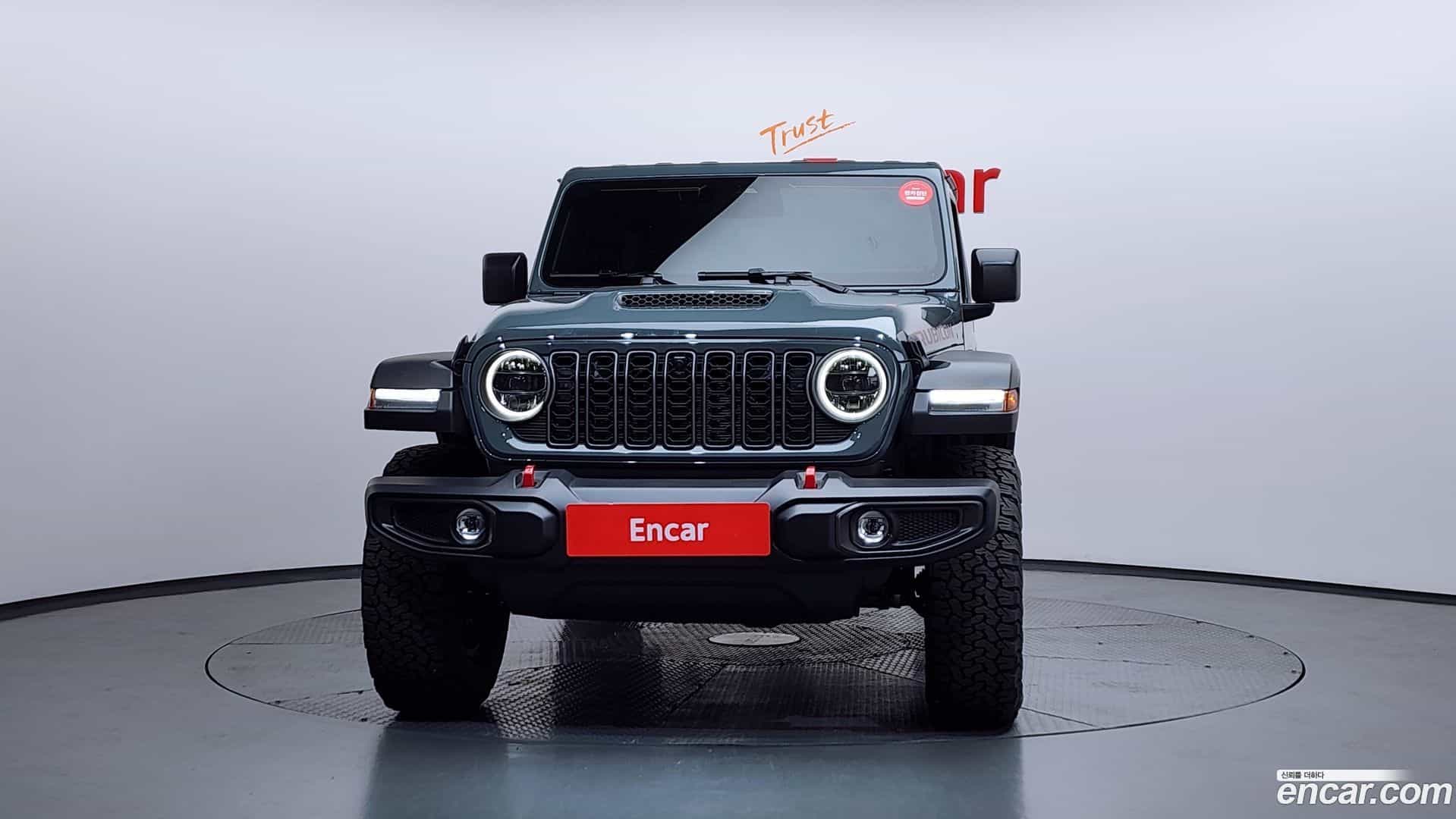 Wrangler Jeep 2026.2-OUTER-003