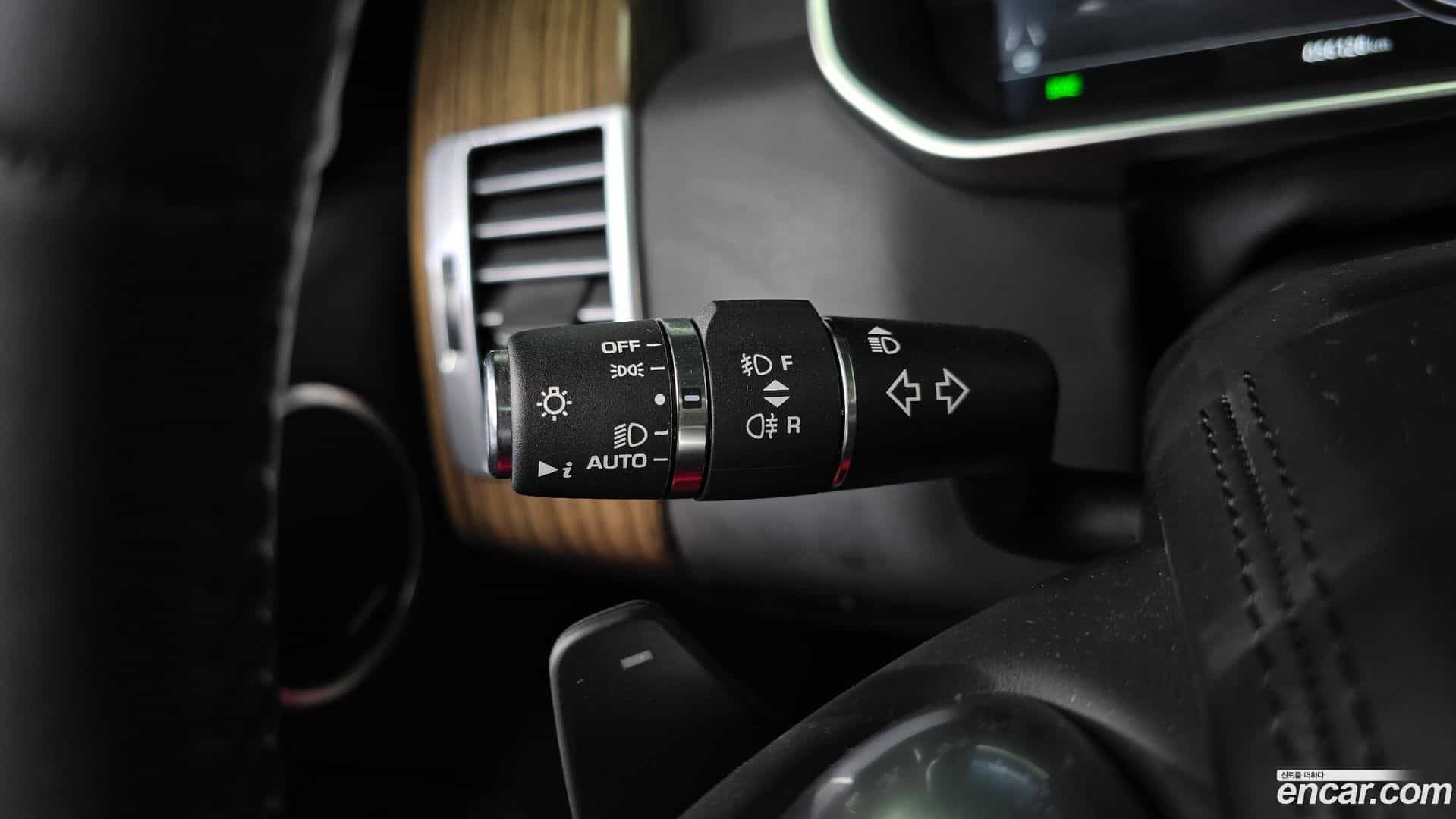 Range Rover Land Rover 2020.10-OPTION-045