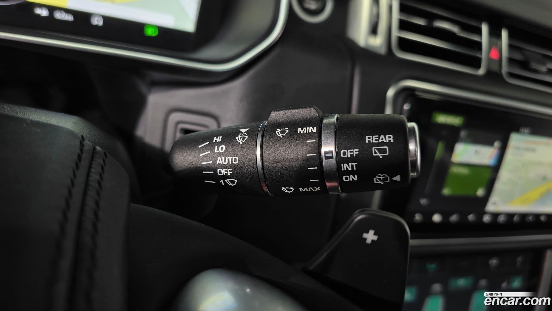 Main__Slider__Photo:Range Rover Land Rover 2020.10-34