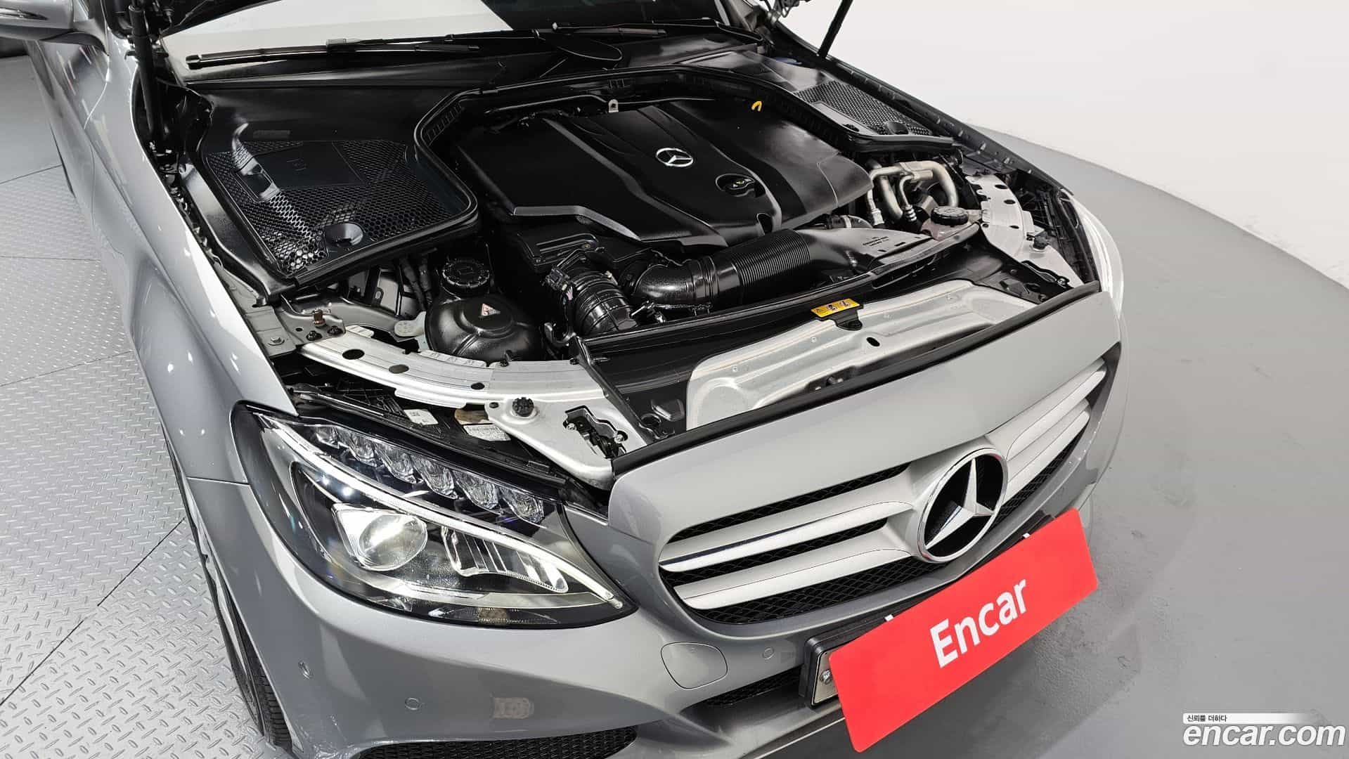 C-Class Mercedes-Benz 2016.1-OUTER-006