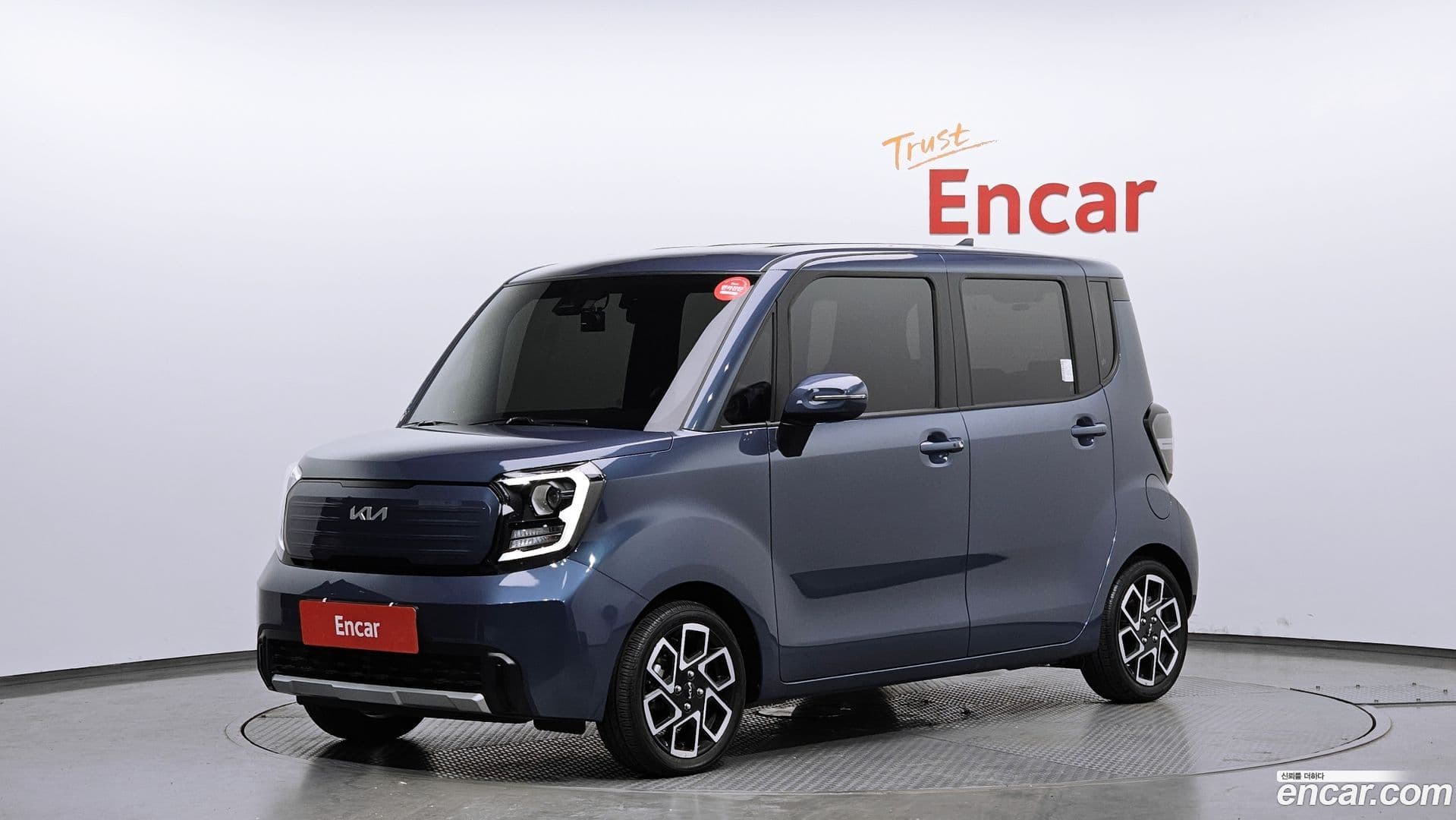 Main__Slider__Photo:RAY Kia 2024.10-0
