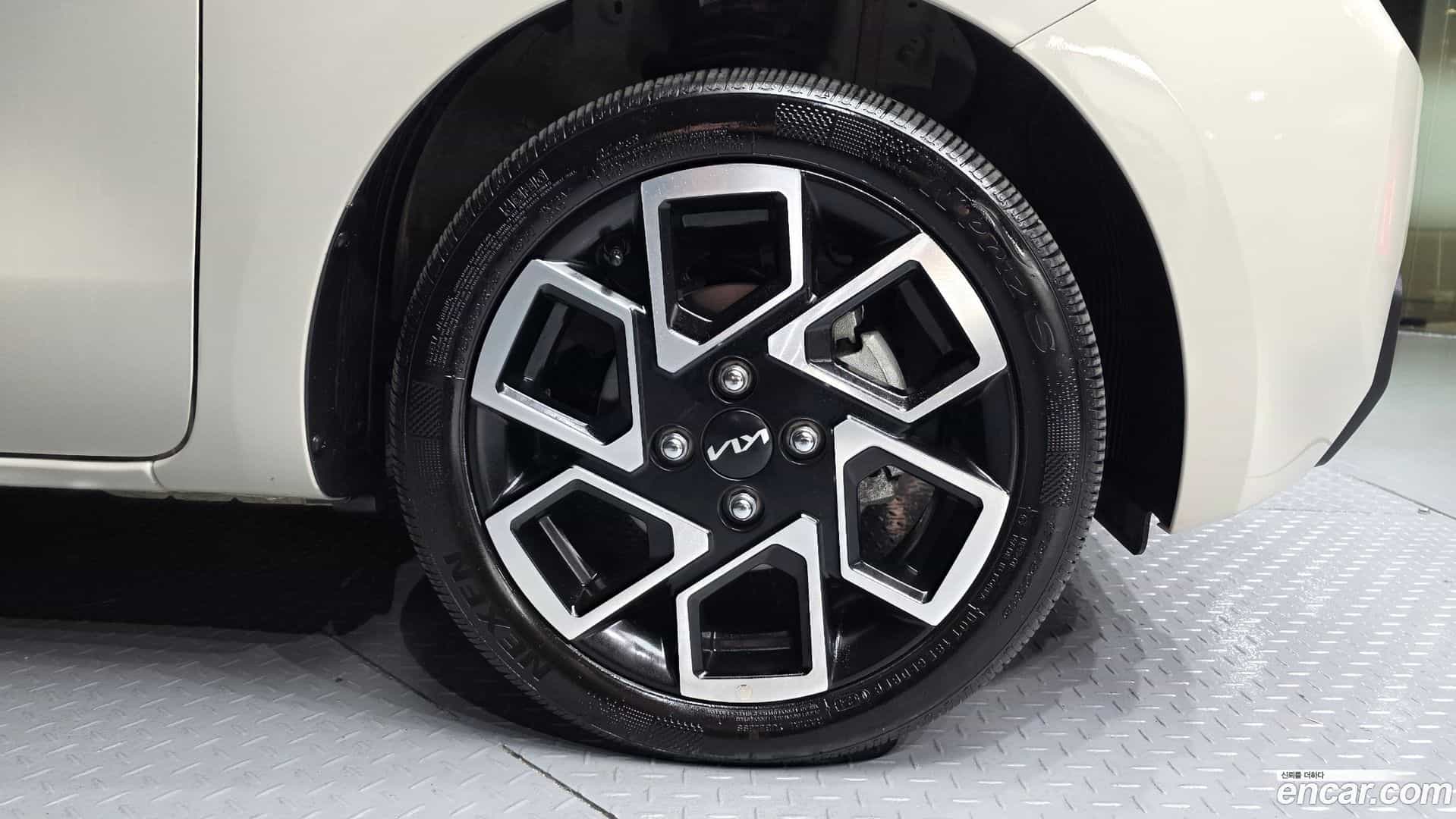 RAY Kia 2024.2-OUTER-005