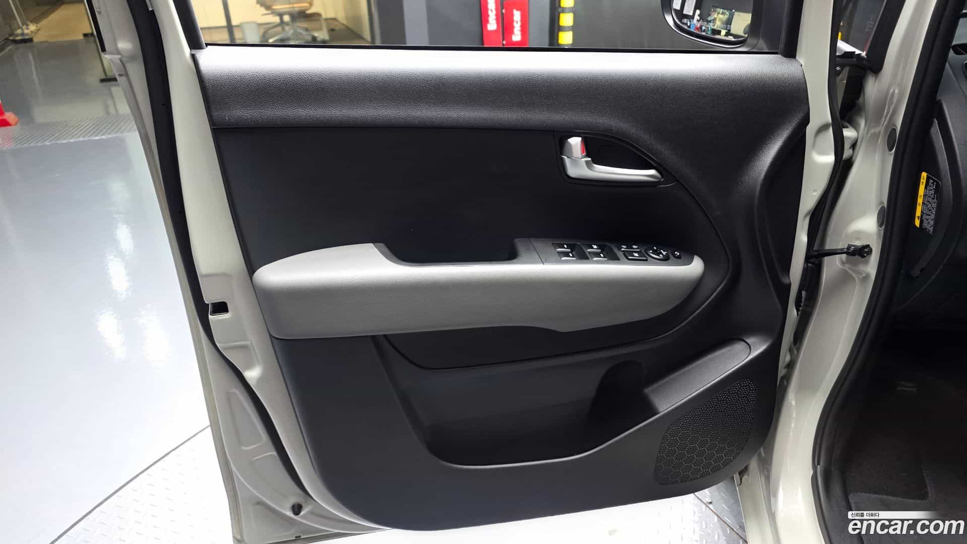 RAY Kia 2024.2-INNER-034