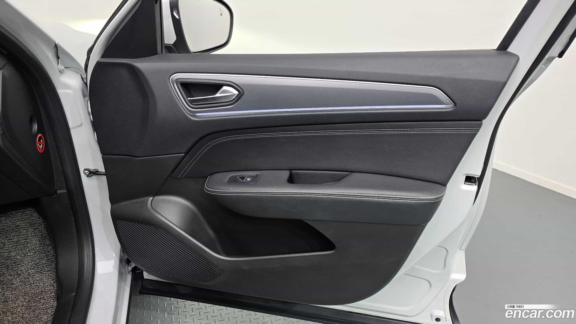 XM3 Renault Korea 2020.4-INNER-034