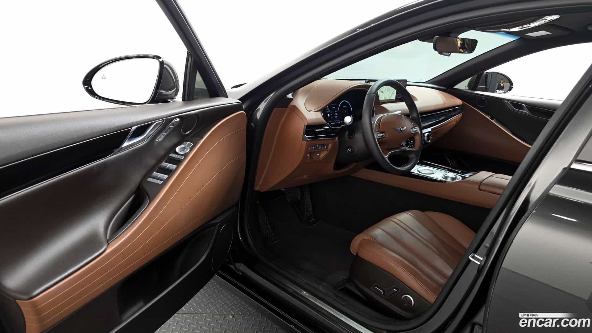 G80 Genesis 2022.3-INNER-010