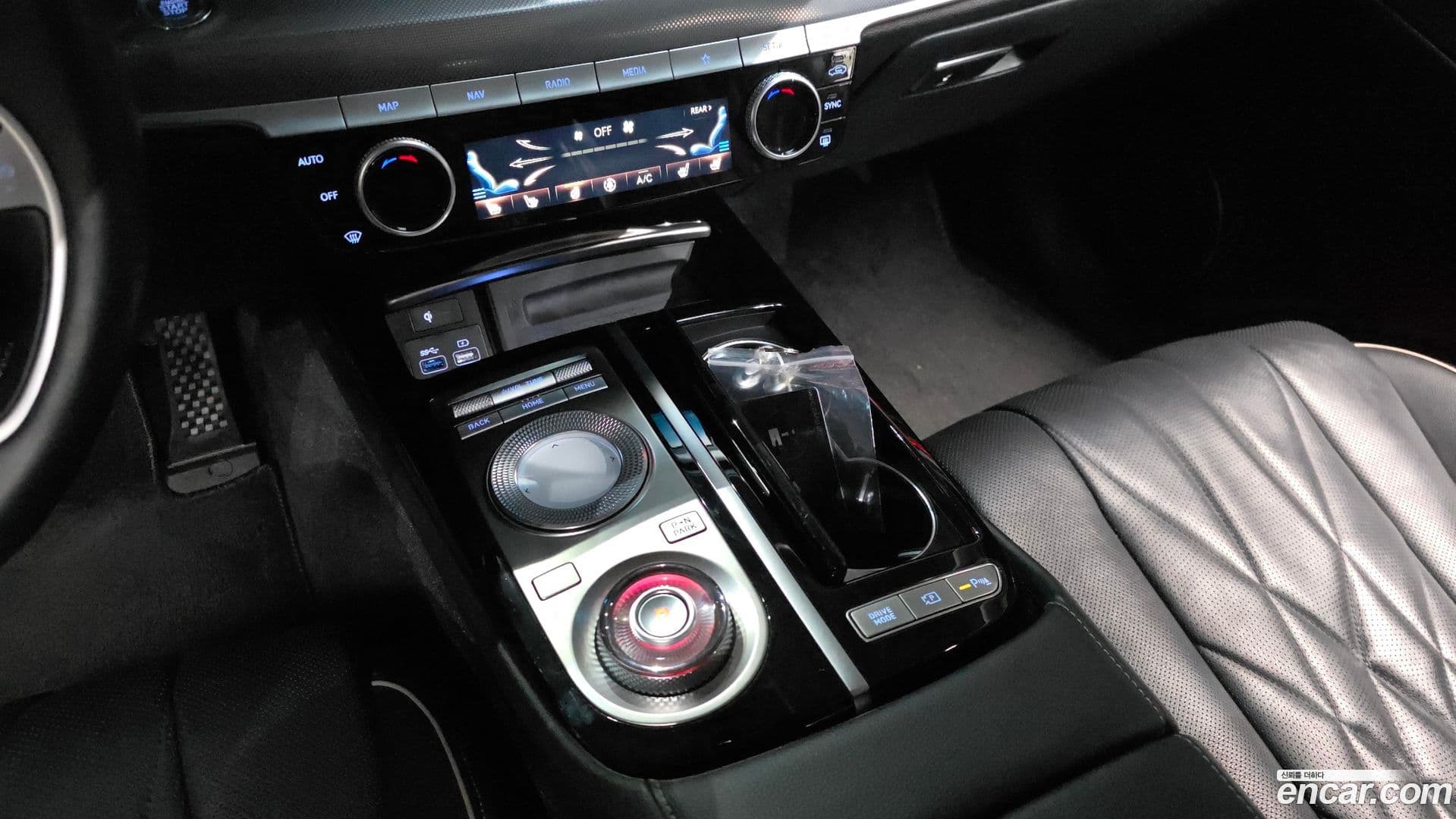 Main__Slider__Photo:G80 Genesis 2022.3-8