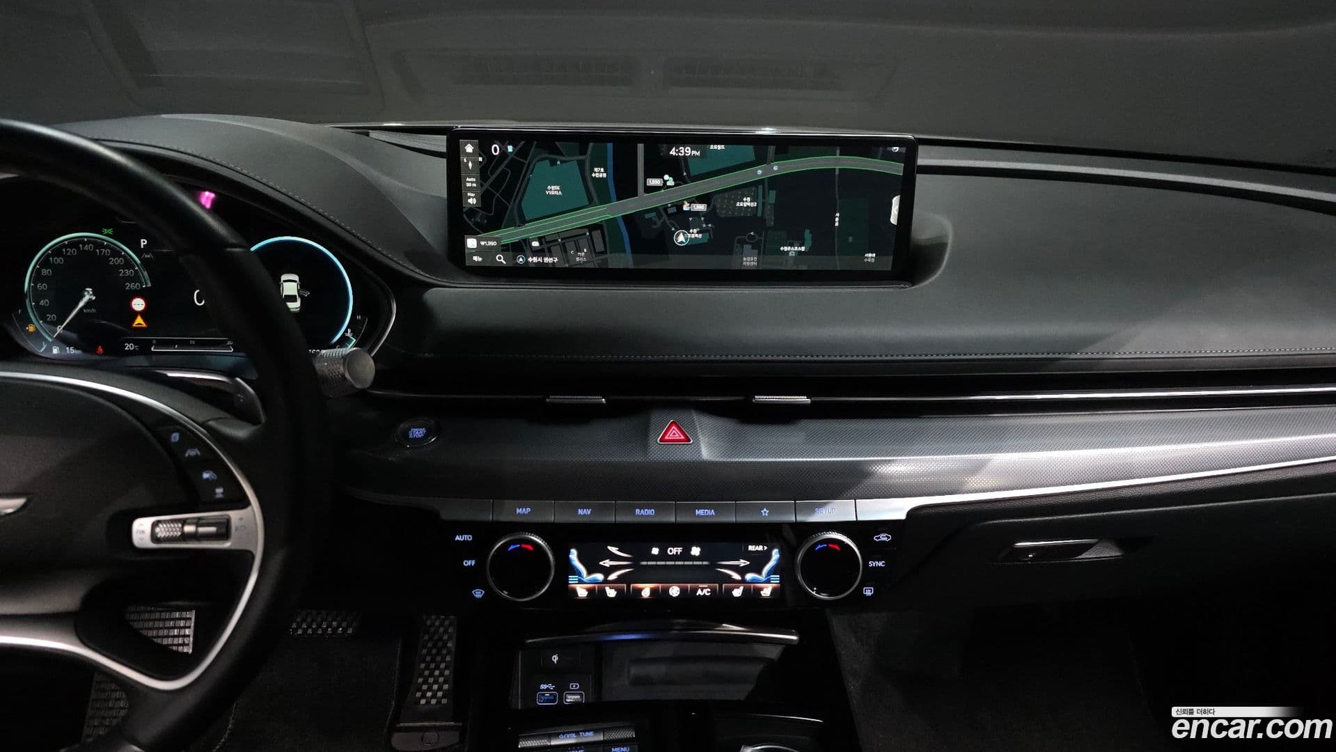 Main__Slider__Photo:G80 Genesis 2022.3-13