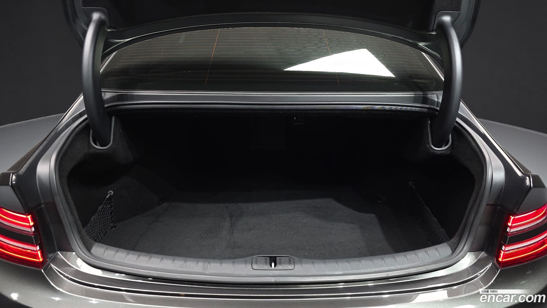 Main__Slider__Photo:G80 Genesis 2022.3-19