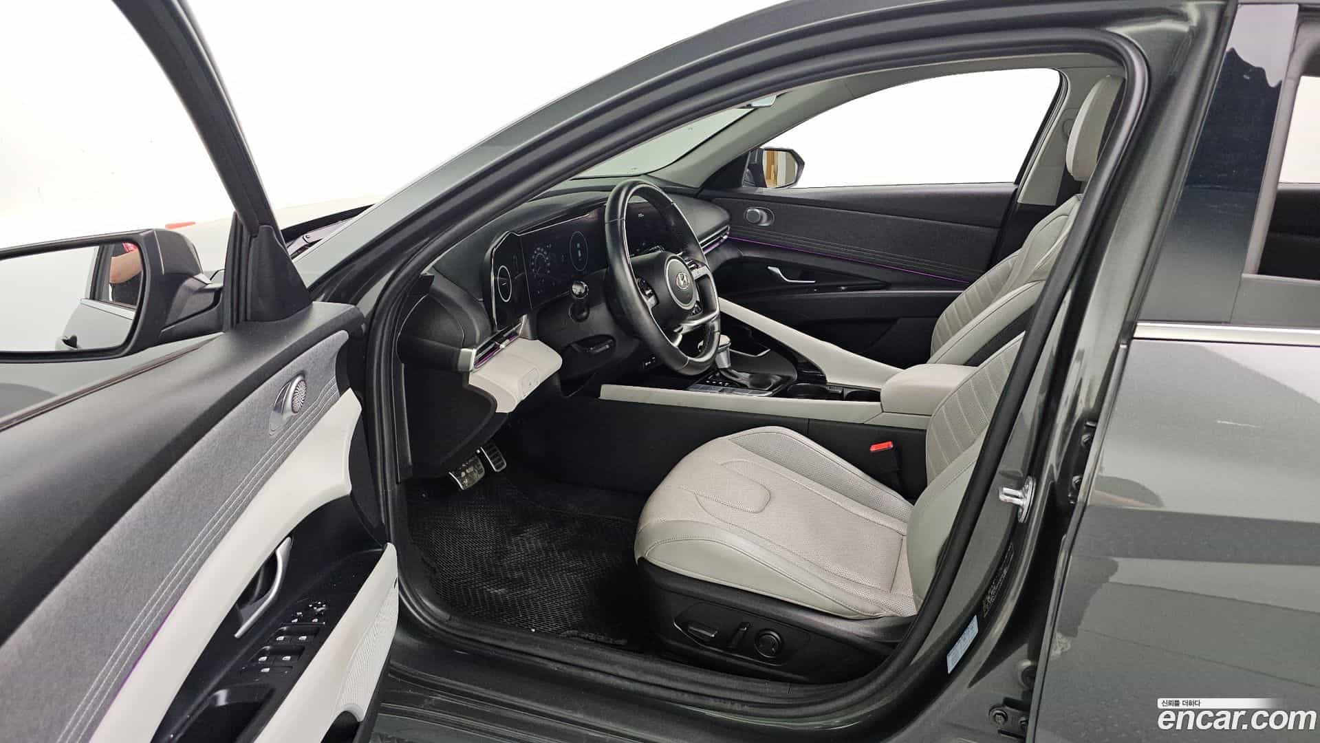 AVANTE Hyundai 2022.9-INNER-010