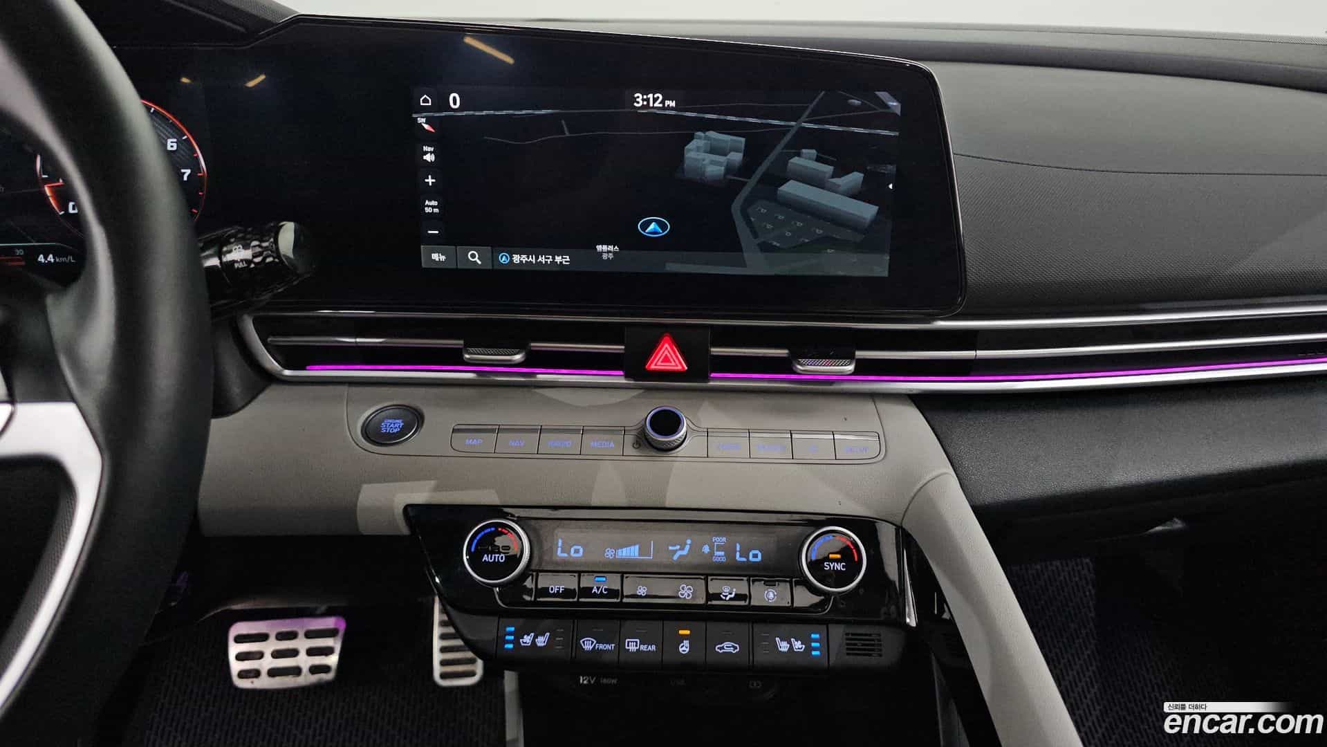 AVANTE Hyundai 2022.9-OPTION-016