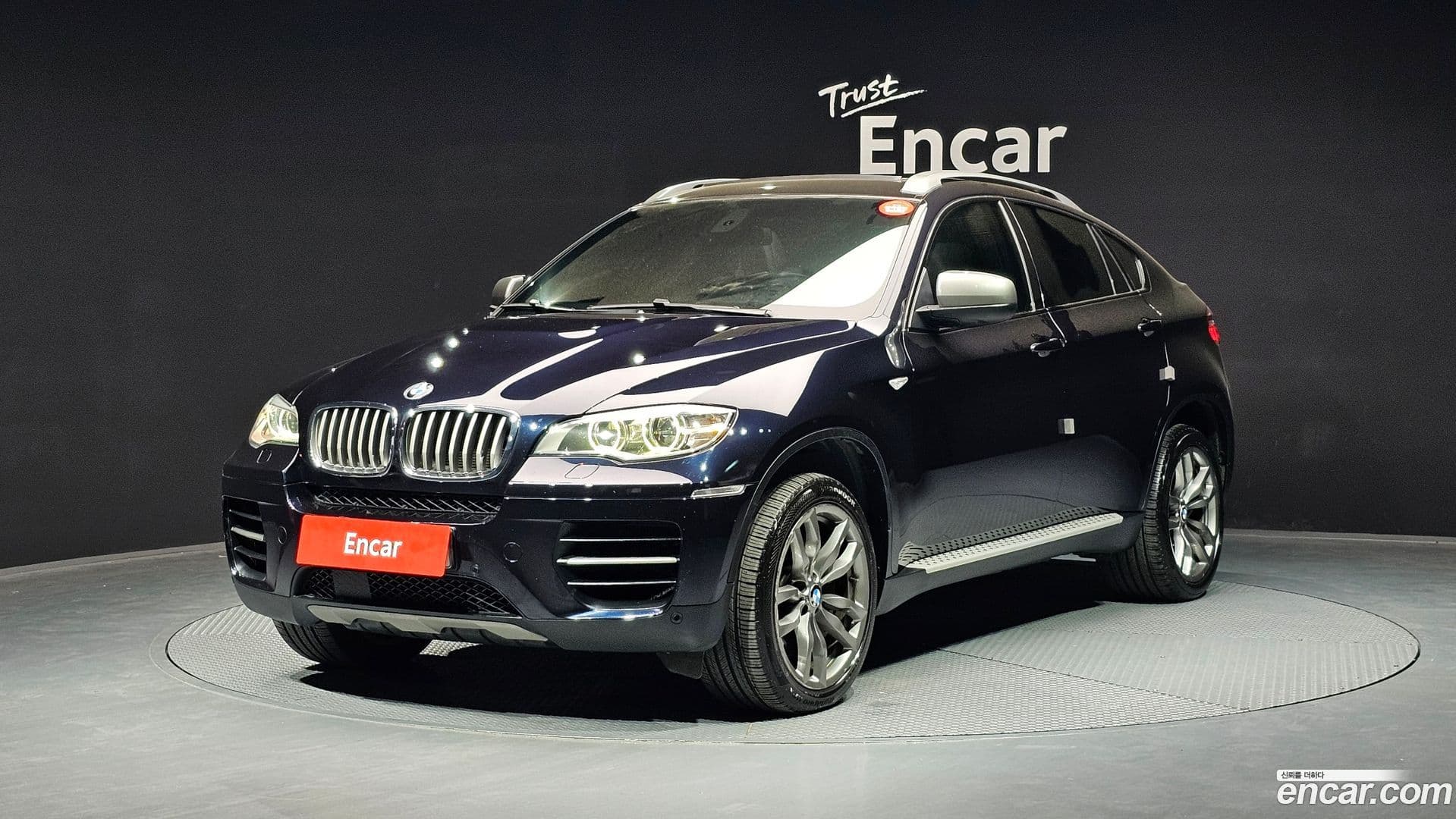 Main__Slider__Photo:X6 BMW 2014.0-0