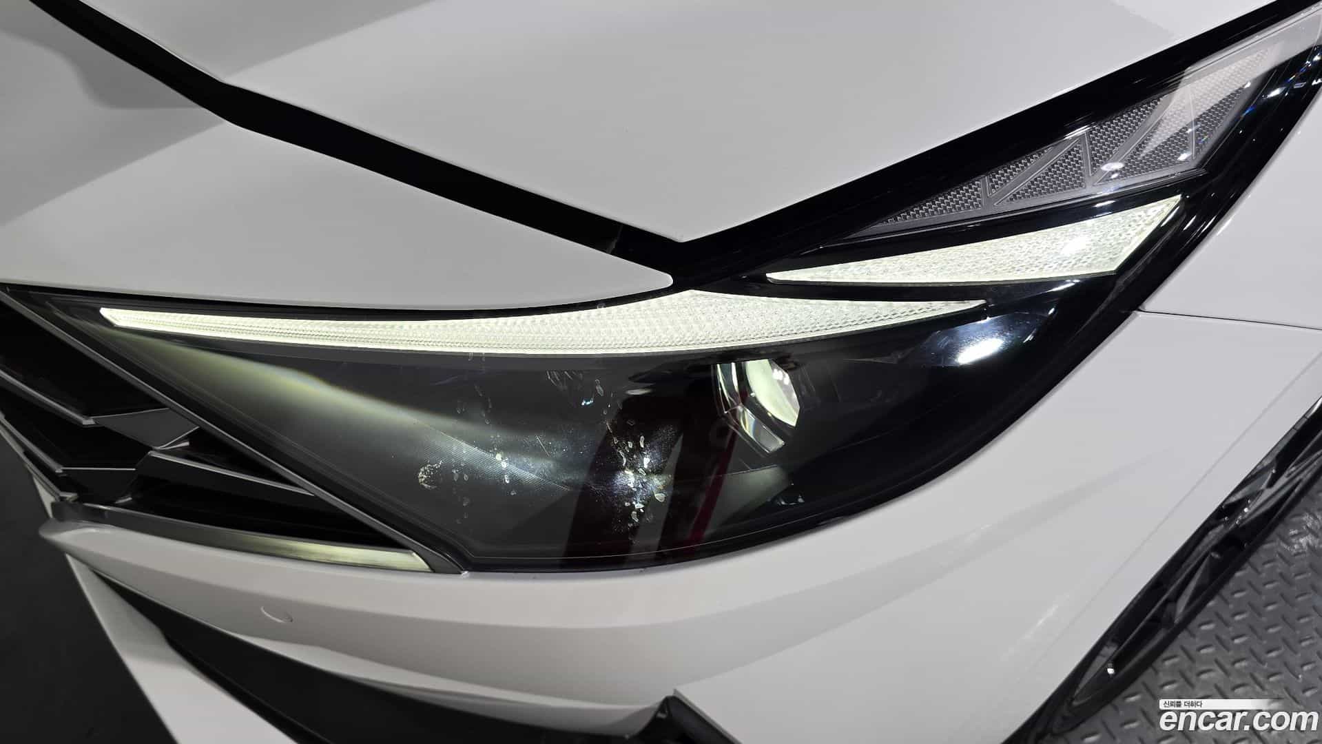 AVANTE Hyundai 2021.1-OUTER-032