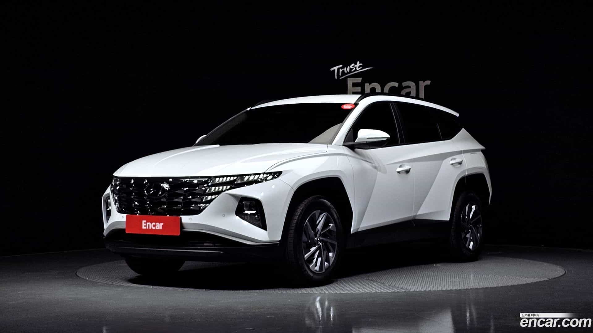 Tucson Hyundai 2023.2-OUTER-001