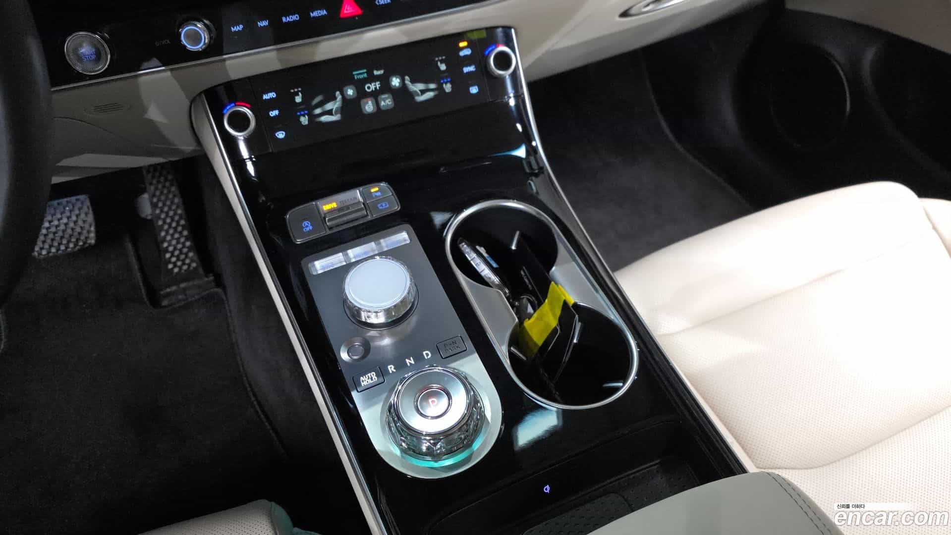 GV70 Genesis 2024.7-INNER-009