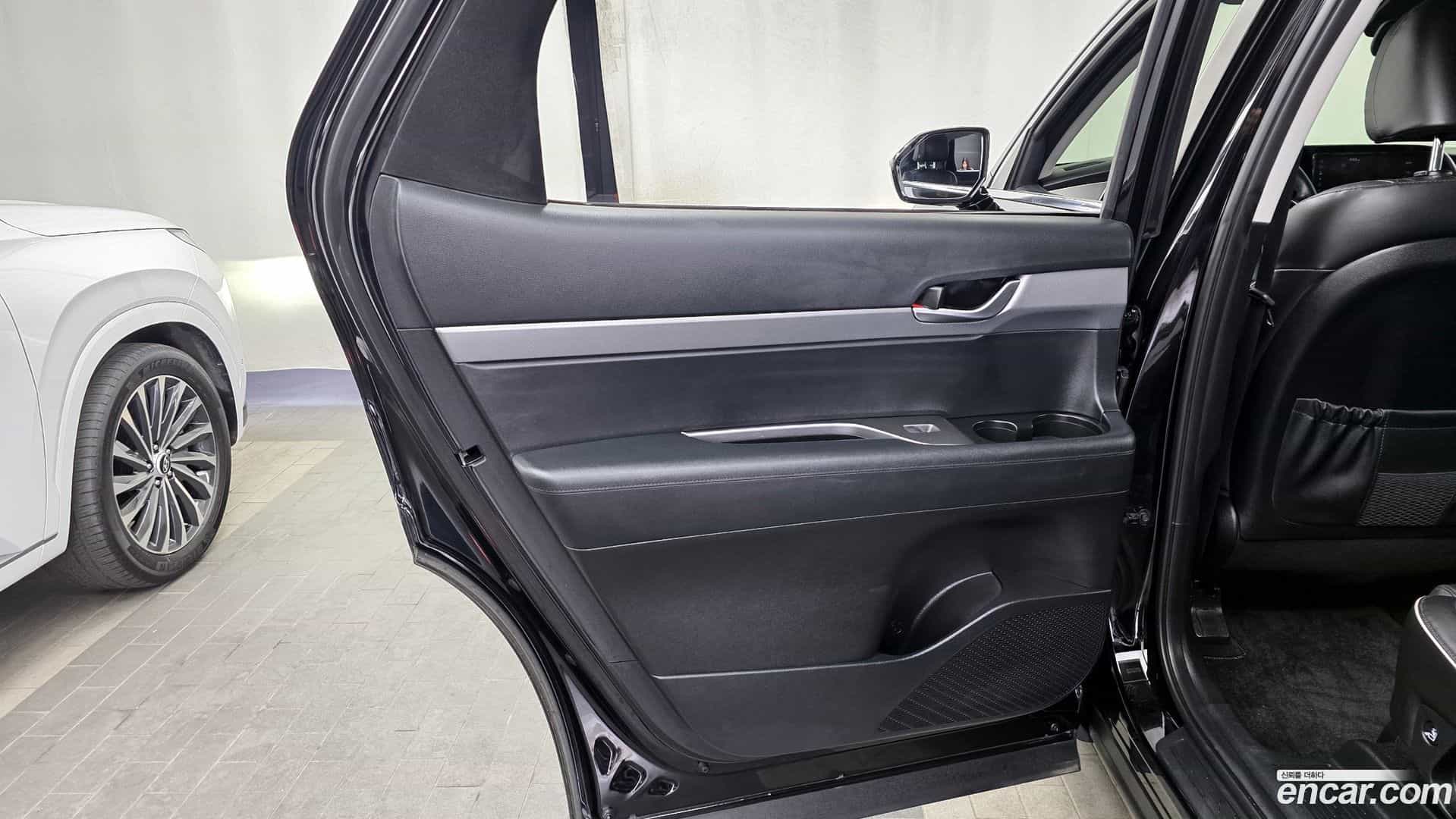Palisade Hyundai 2021.10-INNER-035