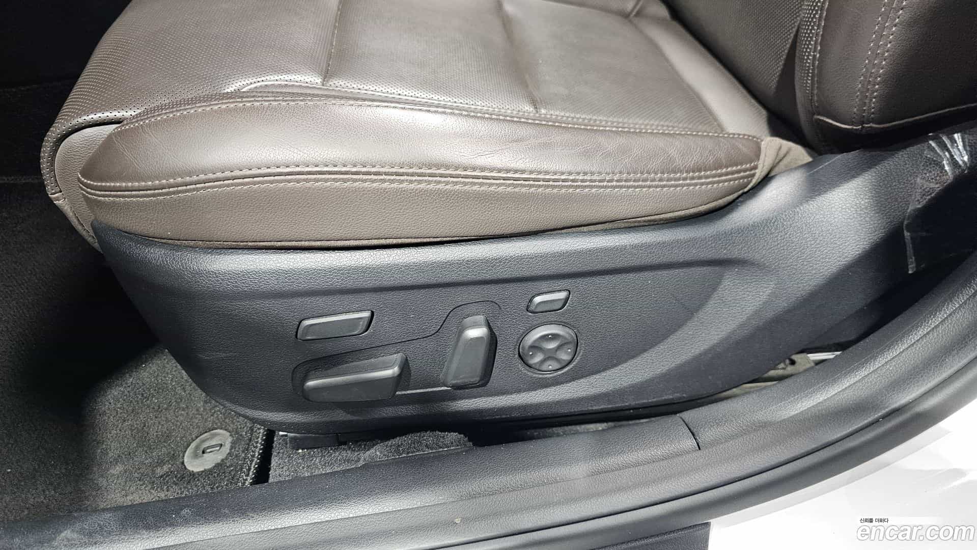 Grandeur Hyundai 2022.2-OPTION-044