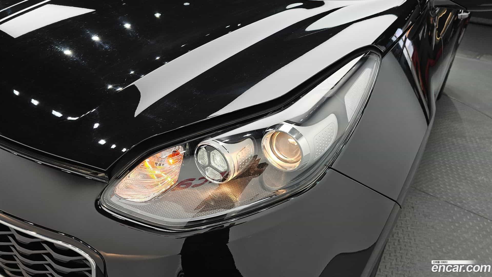 Sportage Kia 2016.0-OUTER-032