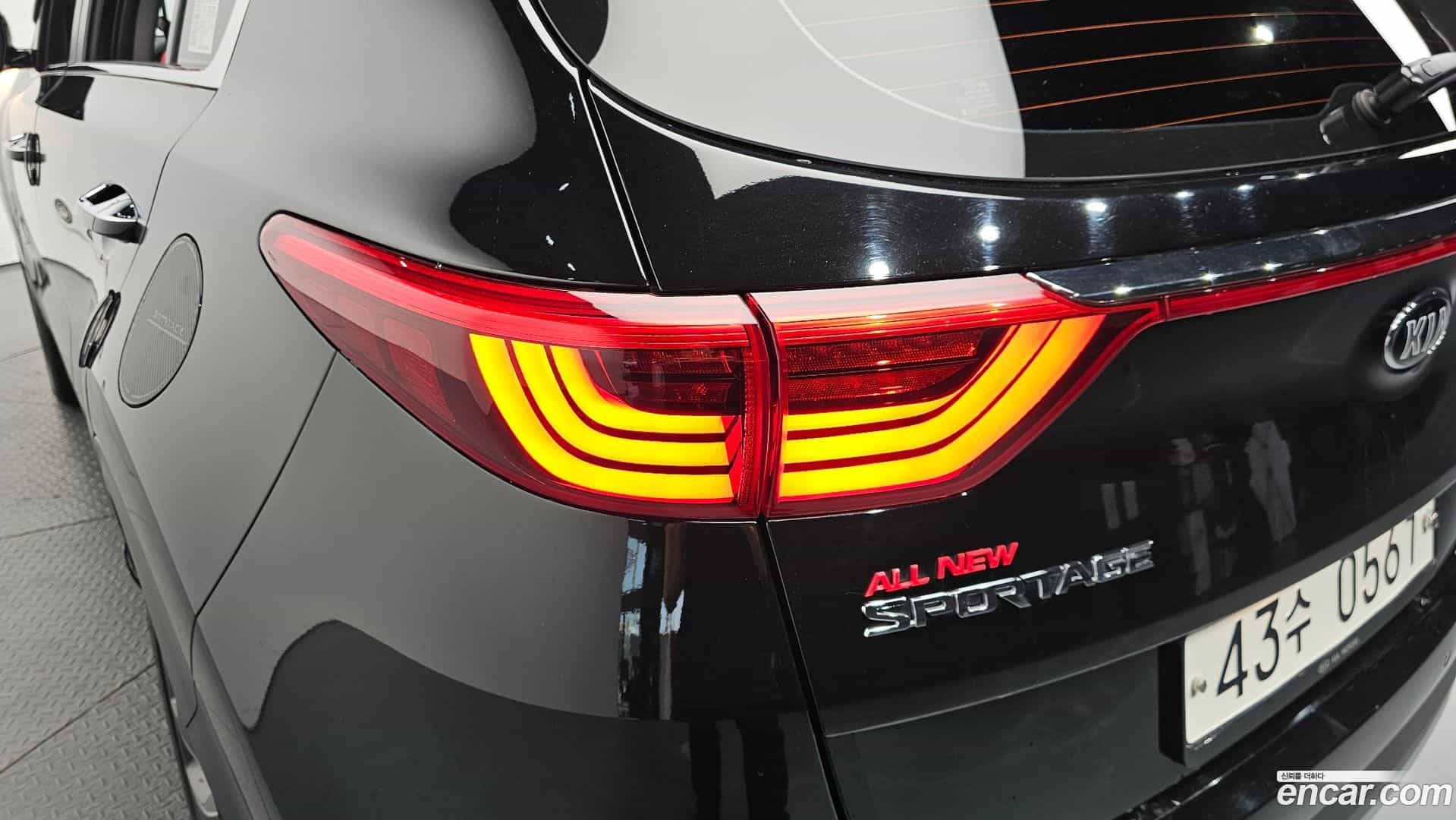Sportage Kia 2016.0-OUTER-033