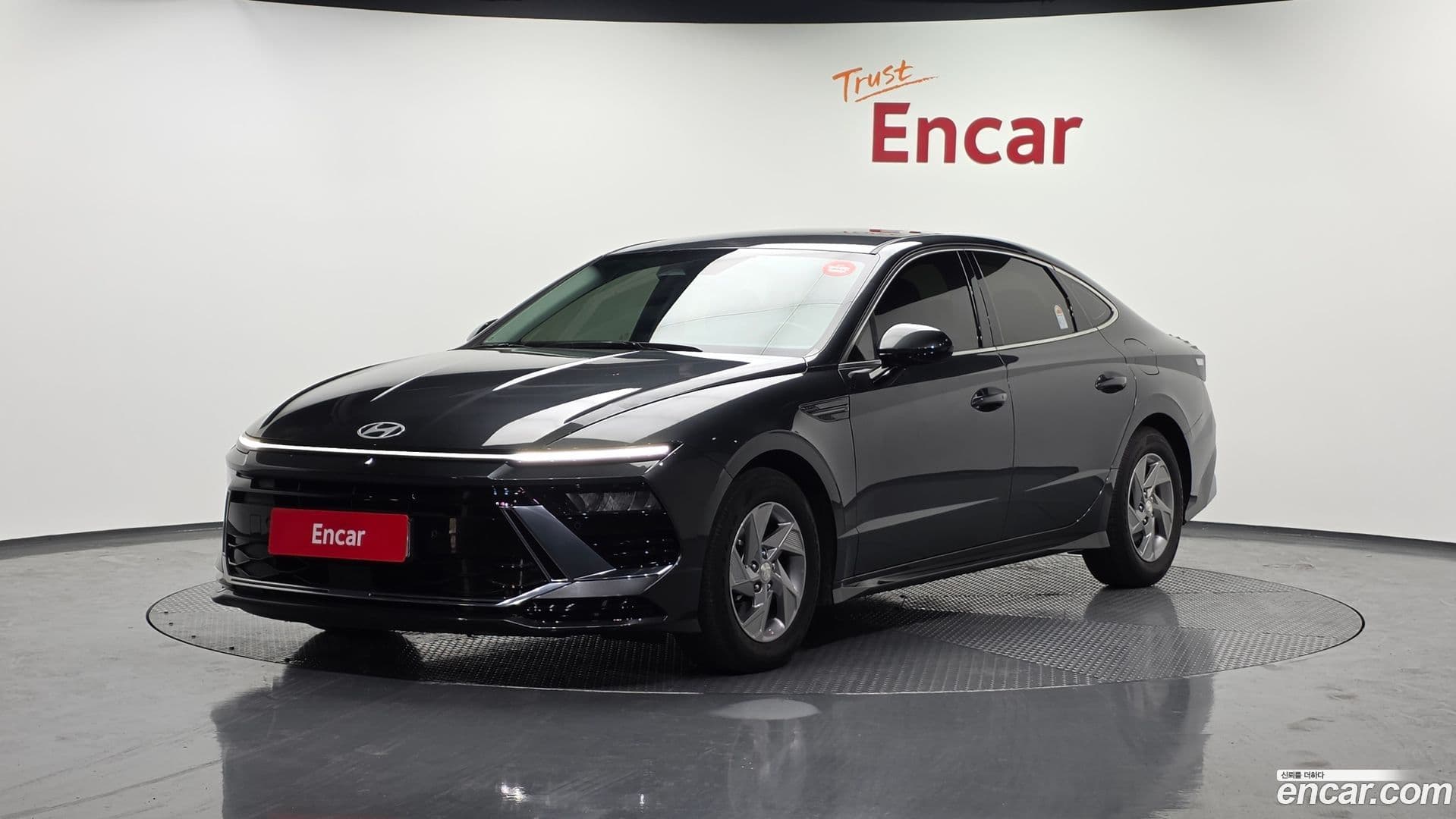 Main__Slider__Photo:Sonata Hyundai 2024.4-0