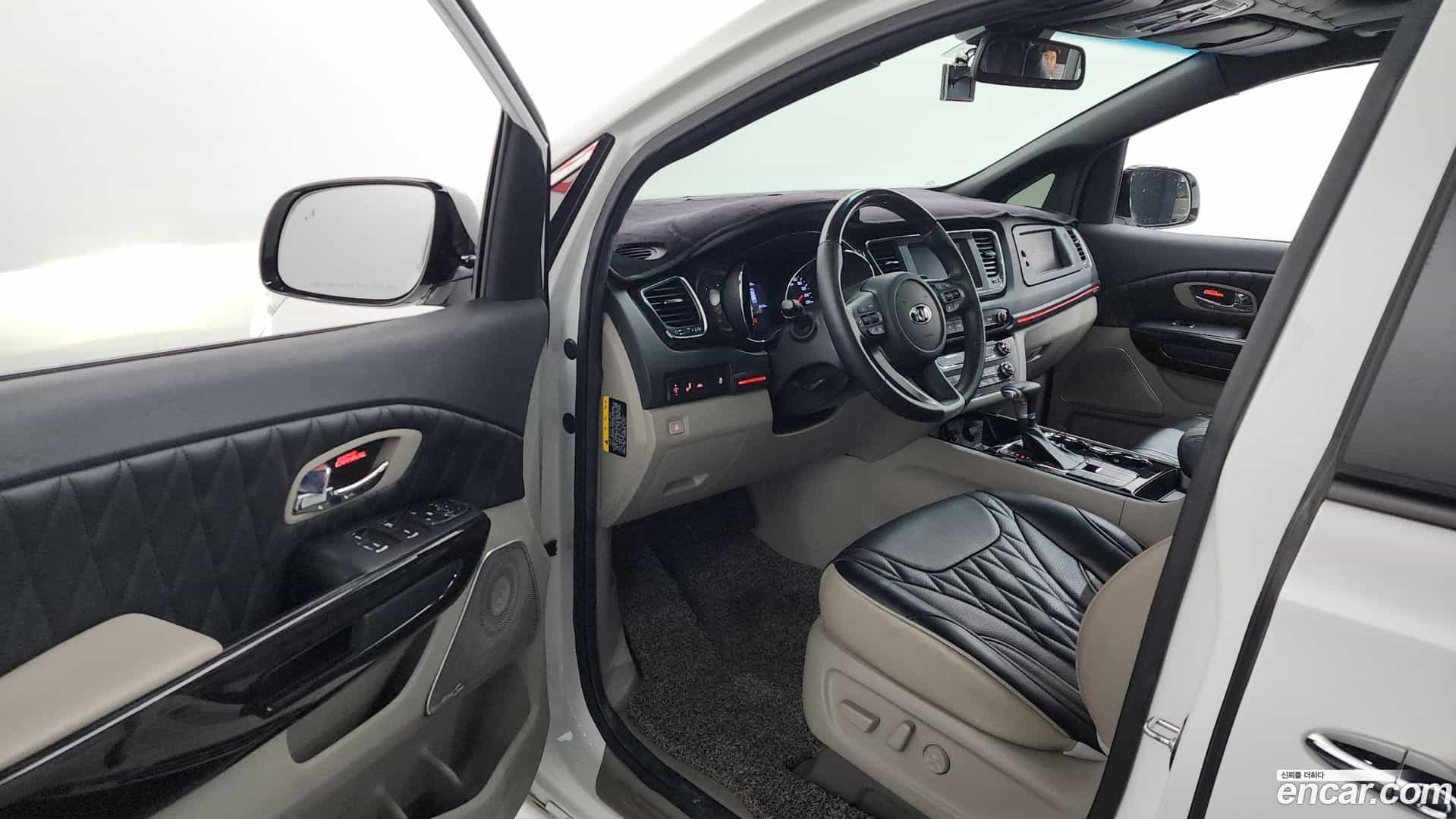 Canival Kia 2019.10-INNER-010