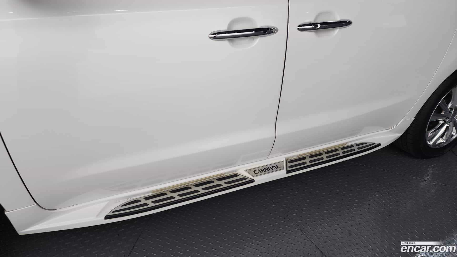 Canival Kia 2019.10-OPTION-022