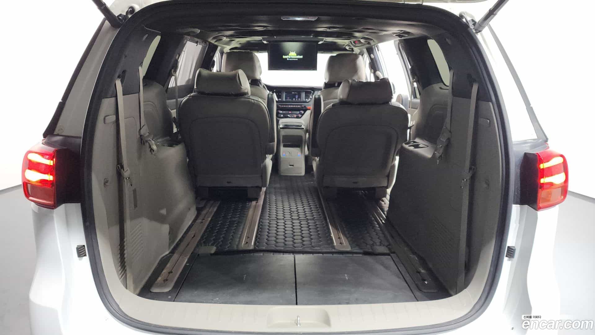 Canival Kia 2019.10-OPTION-024