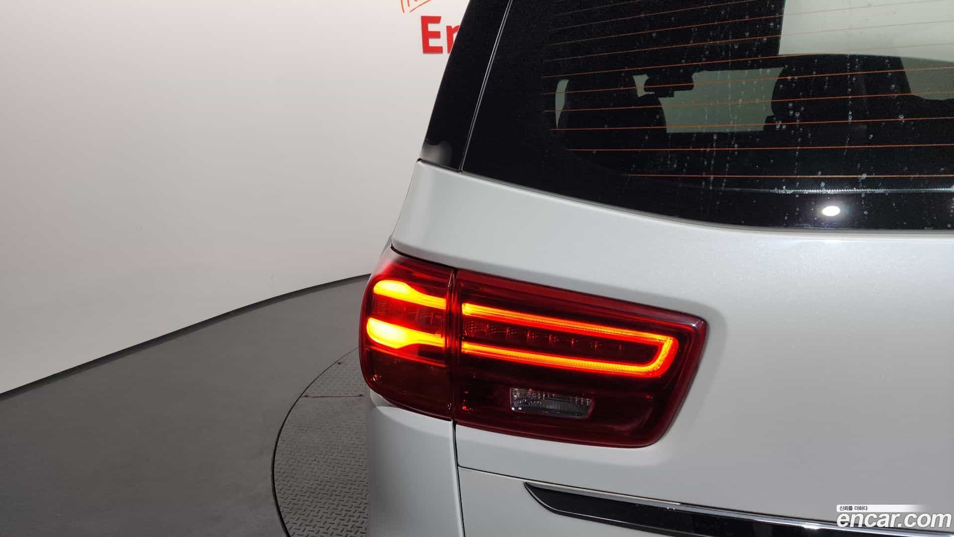 Canival Kia 2019.10-OUTER-033