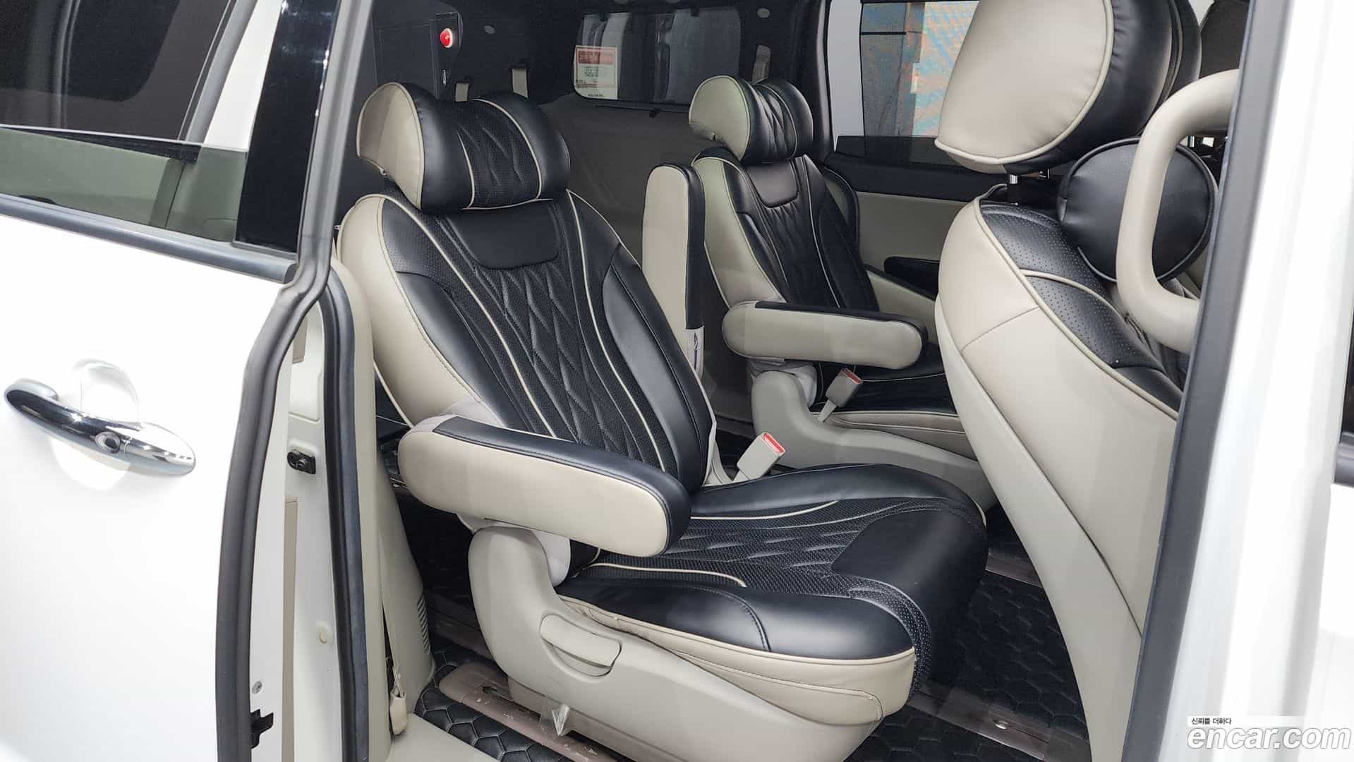 Canival Kia 2019.10-INNER-036