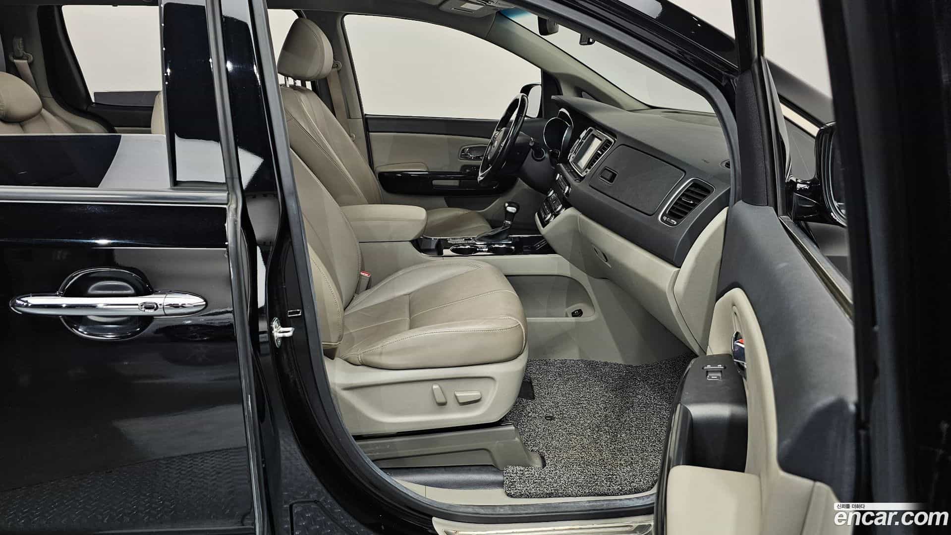 Canival Kia 2018.5-OPTION-015