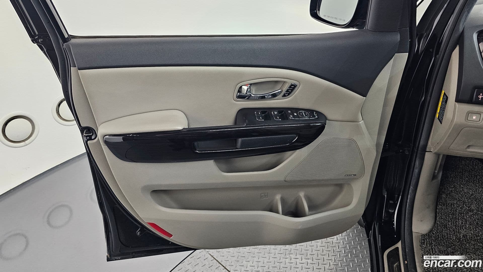 Main__Slider__Photo:Canival Kia 2018.5-23