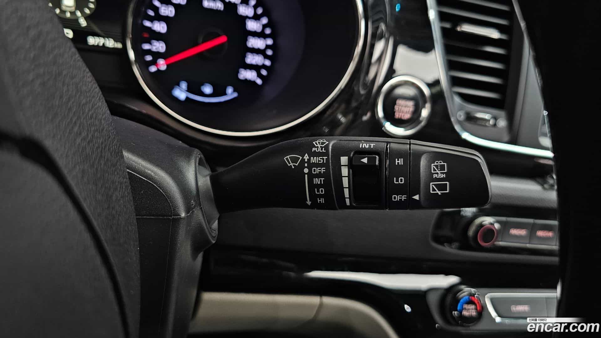 Canival Kia 2018.5-OPTION-052